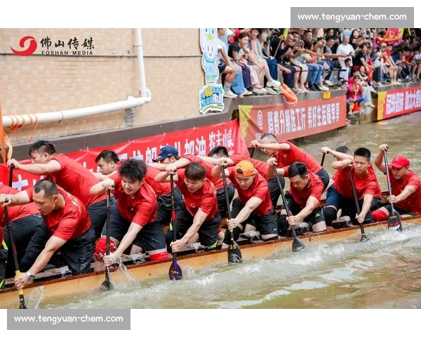 板蓝根助力龙舟赛！2025 叠滘龙船漂移燃爆全网